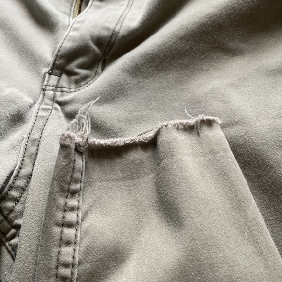 Light green - Picture 2 of 4